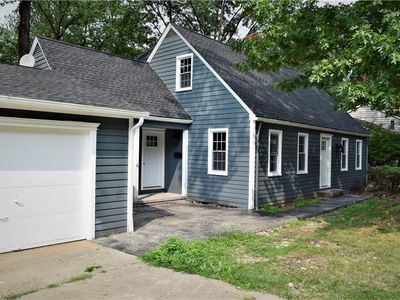 5650 W Ridgewood Dr, Parma, OH, 44129