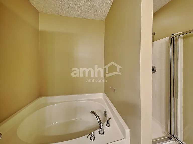 3527 Rivermist Dr — Photo 14