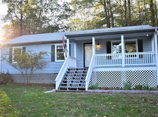 7153 Lakeshore Dr, Quinton, VA 23141