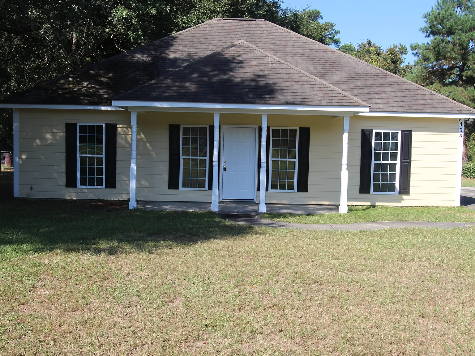 Aubry Court 104 - 1 — Photo 1