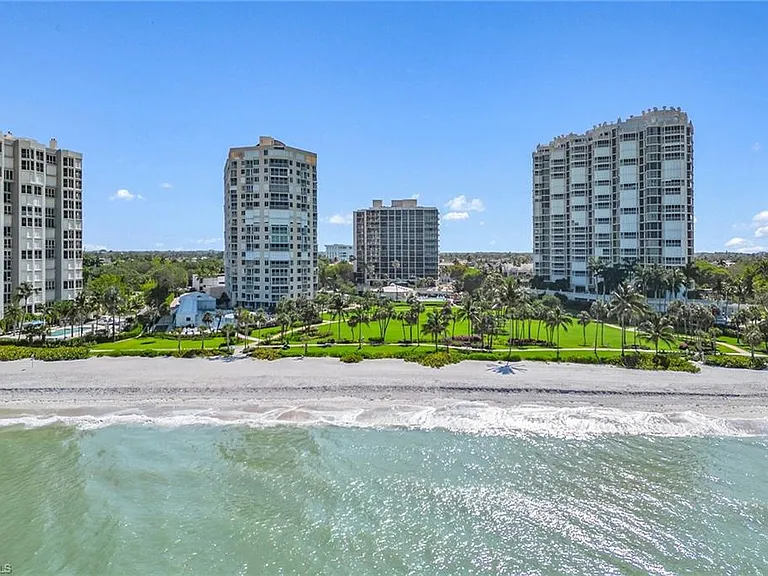 4031 Gulf Shore Blvd N #3B — Photo 25