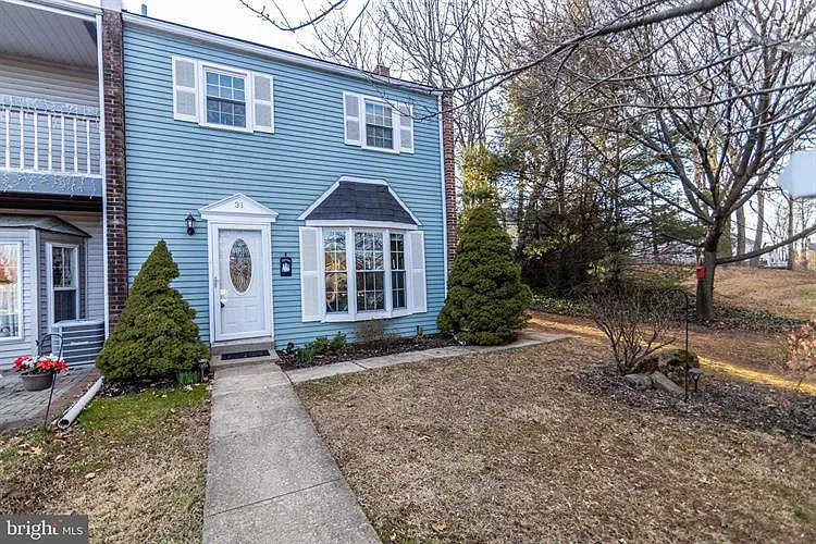 31 Penns Ct photo 1