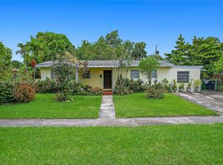 8930 SW 21st St, Miami, FL 33165