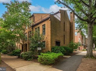4415 7th St N, Arlington, VA 22203