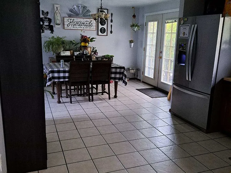 1024 N 1025 E — Photo 4