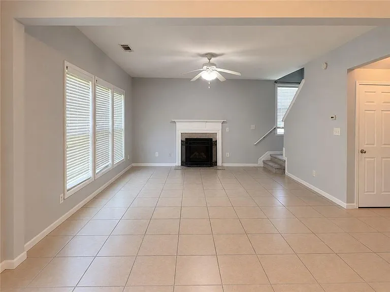 2268 White Alder Dr — Photo 6