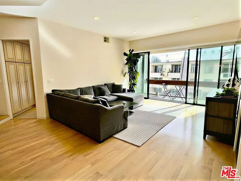 750 S Bundy Dr #203 — Photo 5