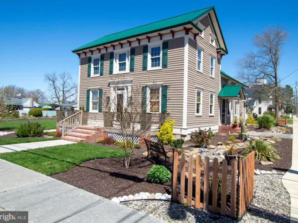 313 Ferry St, Sharptown, MD 21861