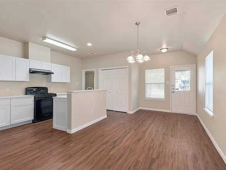 14954 Huntington Willow Ln — Photo 6