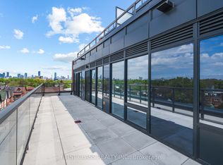 5 Lakeview Ave #516, Toronto, ON M6J 3B2