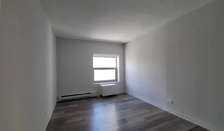 61 W Chestnut St — Photo 7