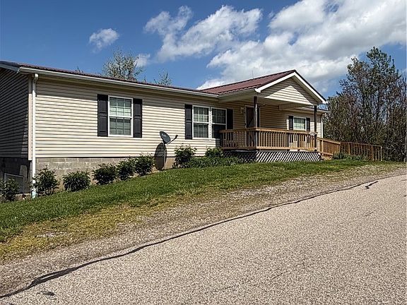 3rd image of 42741 Long Ridge Rd