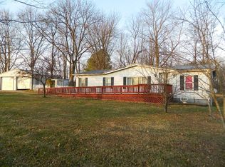 2219 State Highway 15, Fairfield, IL 62837