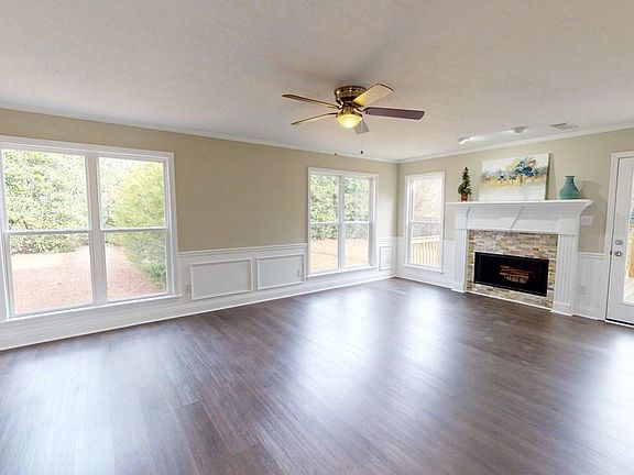 5th image of 4143 Saddlehorn Dr
