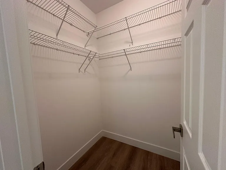 1523 Clifftop Ave — Photo 19