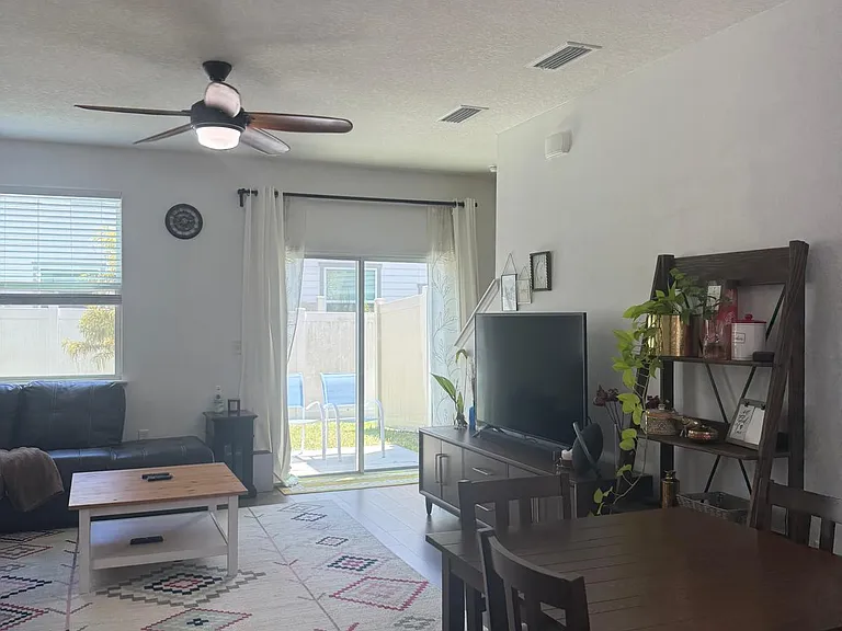 6208 Ryegrass St — Photo 12