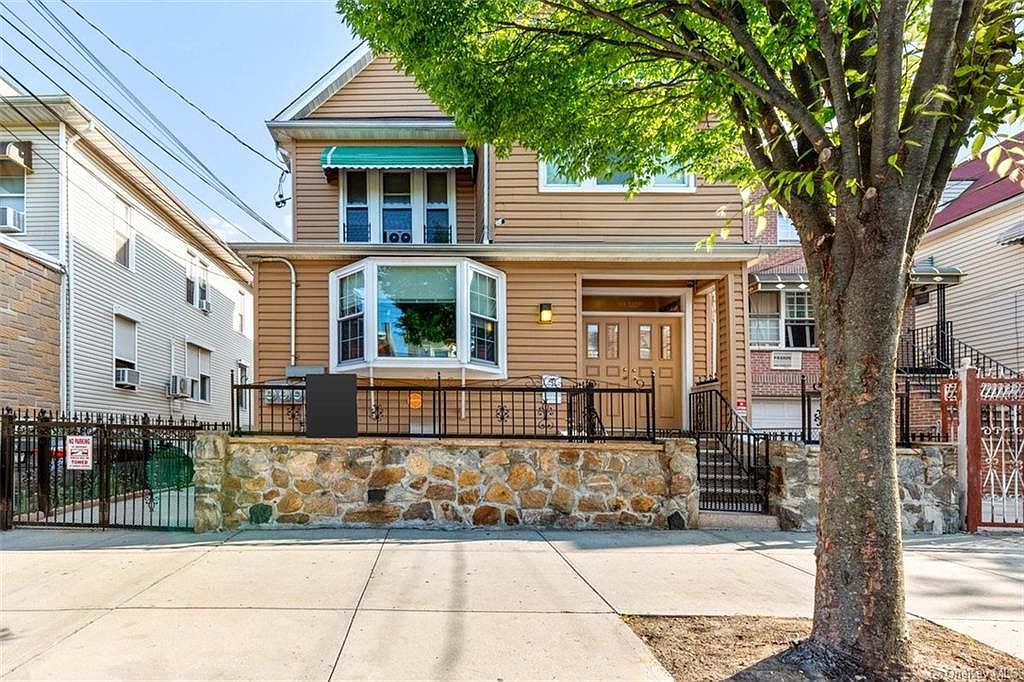 944 E 217th, Bronx, NY 10469 Zillow