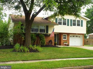 402 Bruce Rd, Cherry Hill, NJ 08034