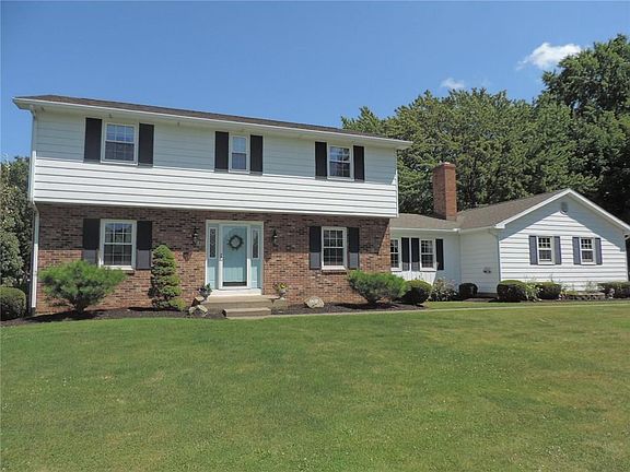 2nd image of 1513 Sumner Dr