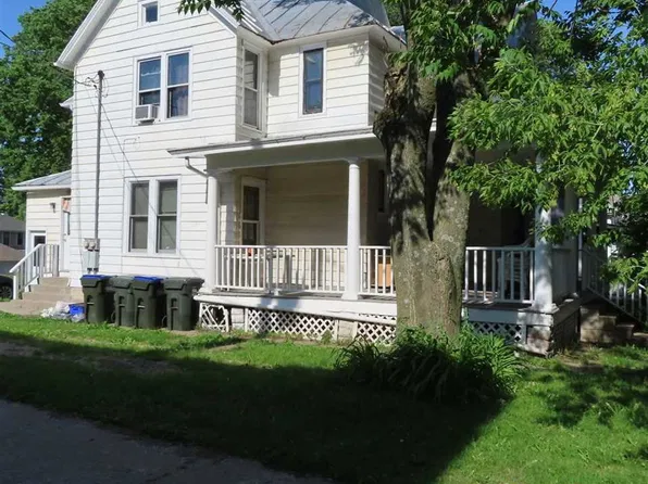 1024 E Burlington