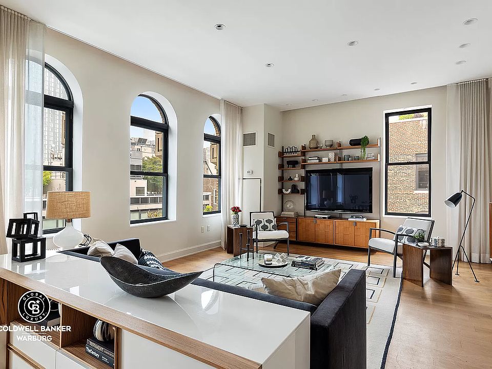 140 W 22nd St PENTHOUSE B, New York, NY 10011 | Zillow