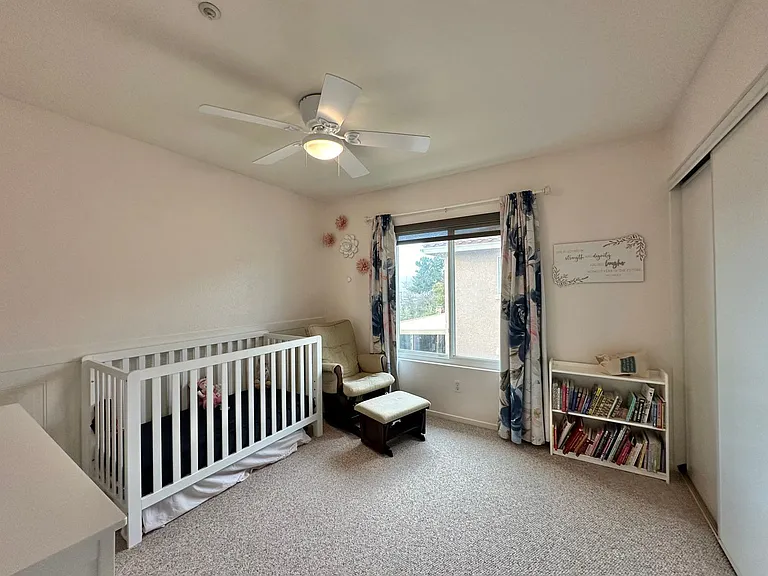 861 Pohl Pl — Photo 9