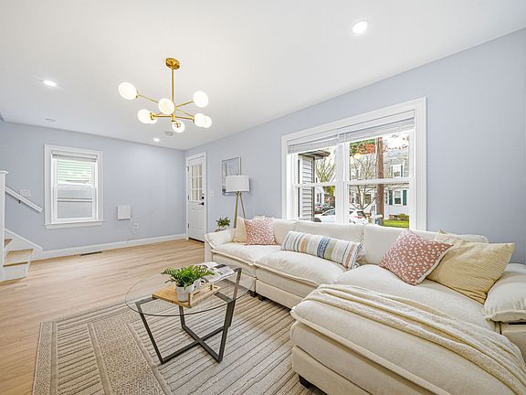 5th image of 30 Arnold St