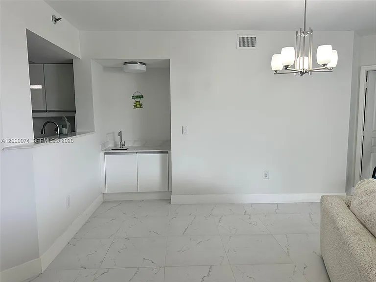 8925 Collins Ave #2J — Photo 15