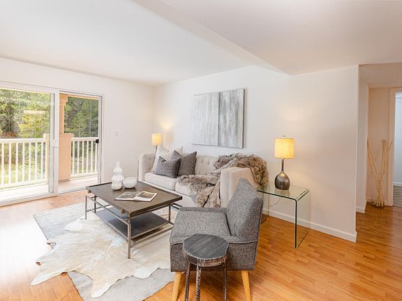 5th image of 3721 Carter Dr APT 1205