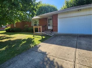 217 Miller Ave, Eaton, OH 45320