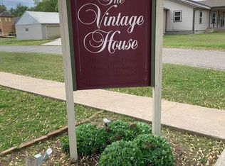 402 Main St, Burlington, OK 73722