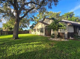 East Lakes, Pembroke Pines, FL 33024