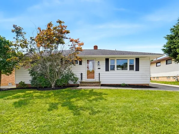 3407 Friar Dr, Parma, OH 44134