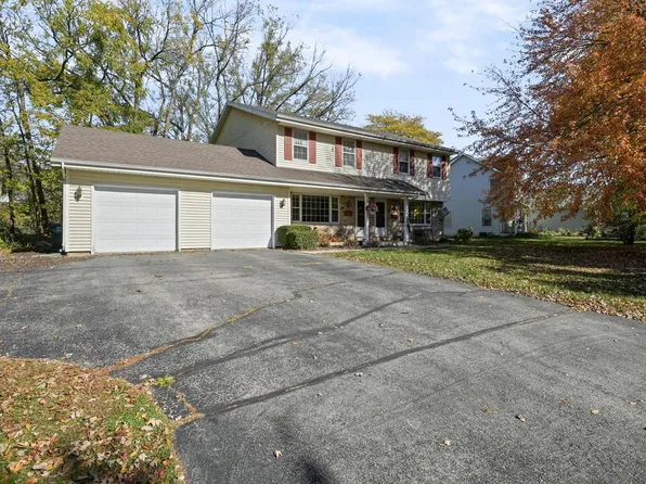 132 Lake STREET, Mukwonago, WI 53149