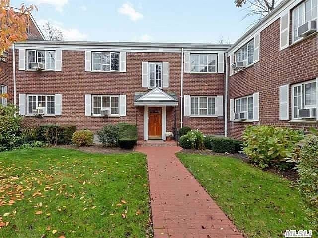 1st image of 419 W Main St APT 98A