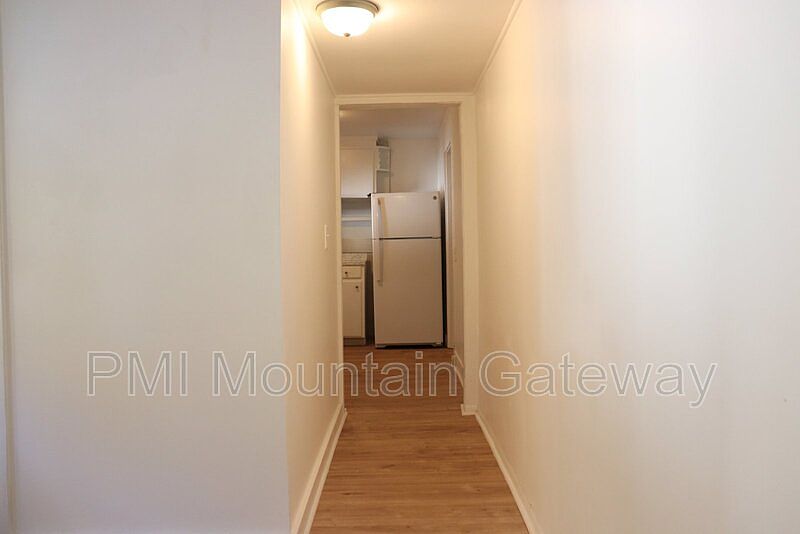 1522 Central Ave Demorest GA Zillow