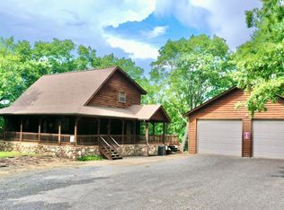 50 Jackson Rdg, Greers Ferry, AR 72067