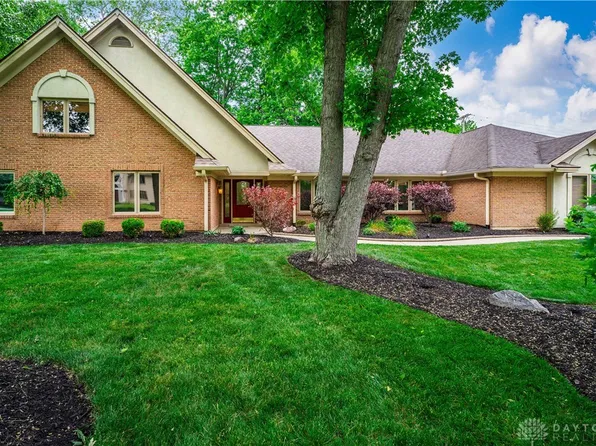 1399 Quaker Way, Dayton, OH 45458