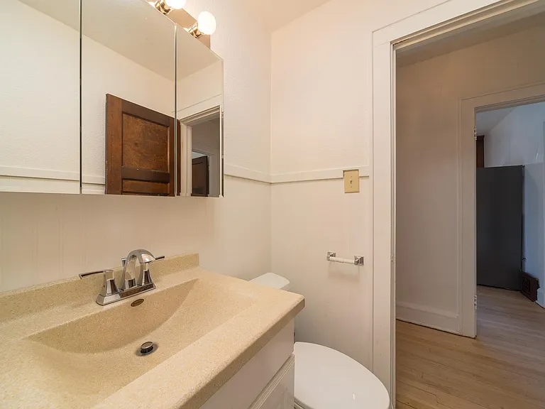 2372 N Bremen St — Photo 16