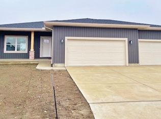 410 Bobwhite Way, Normal, IL 61761