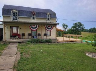 8220 Stonelick Rd, Maysville, KY 41056