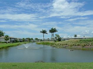 105 Harrison Rd APT 3, Naples, FL 34112