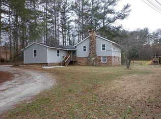 5800 Holloman Rd, Powder Springs, GA 30127