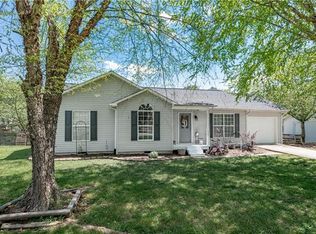 1415 23rd St SW, Hickory, NC 28602