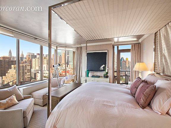 4th image of 418 E 59th St APT 25B