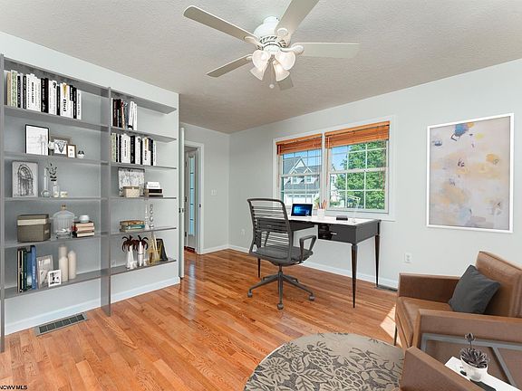 4th image of 1056 Autumn Ave