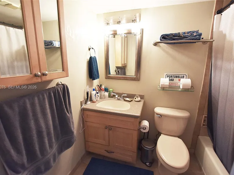 540 Brickell Key Dr #1414 — Photo 12
