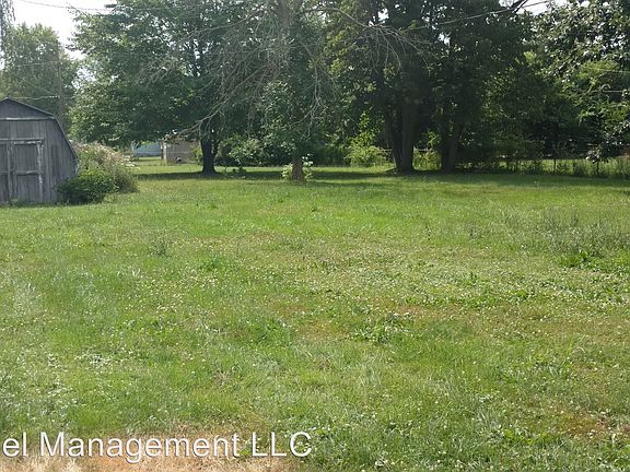 2nd image of 10380 Evelyn Dr
