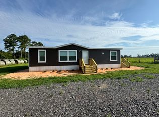 28757 Krehling Ln, Elberta, AL 36530