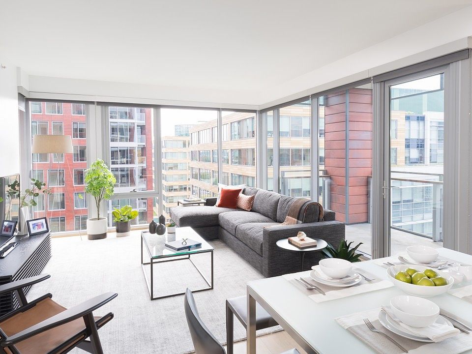 Surround yourself with floor to ceiling windows
